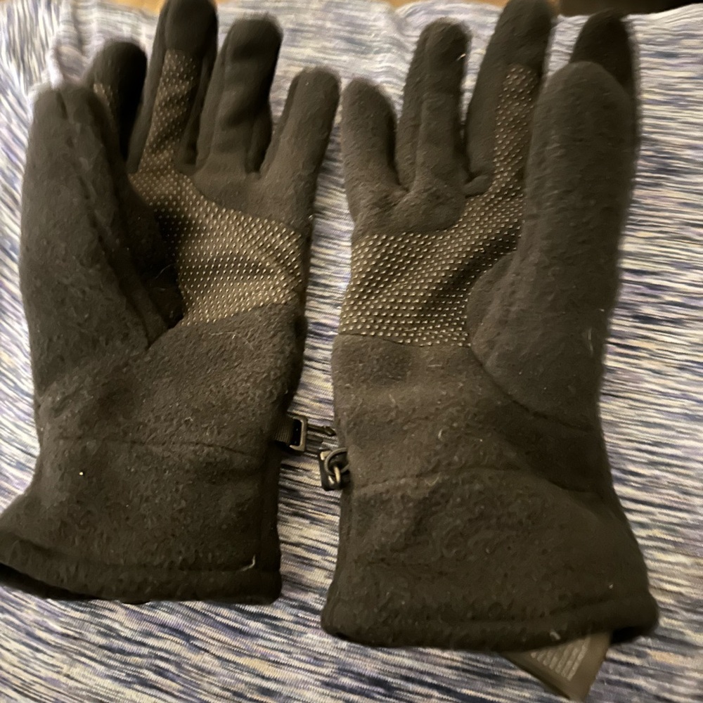 Men’s north face gloves